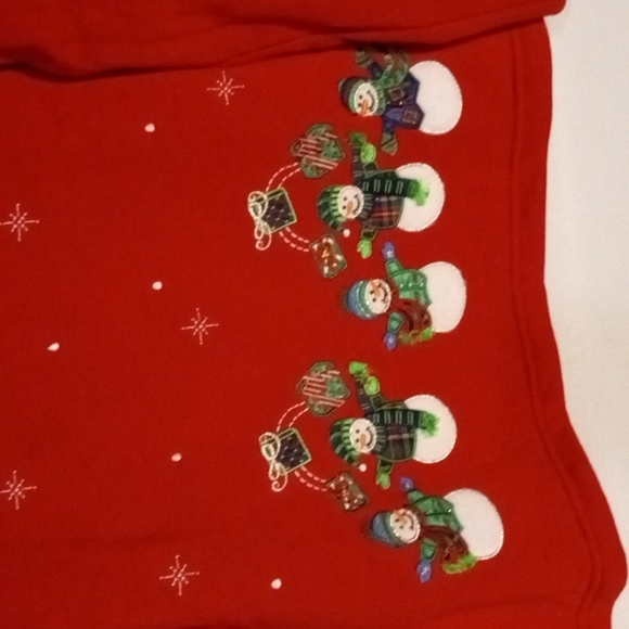 Cottage Street large sweatshirt - Picture 2 of 5